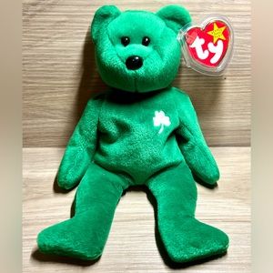 TY Beanie Baby “Erin Lucky Shamrock Green Bear” 1997 Tag Errors Mint Condition
